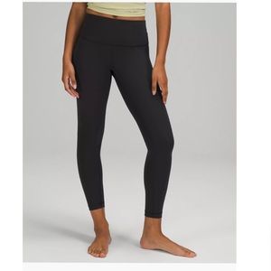 Lululemon Wunder Under 25”